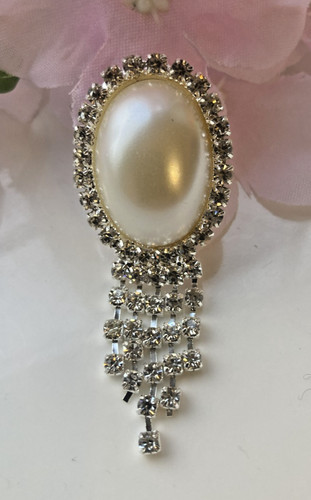 Silver tone oval faux - ,