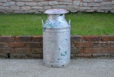 Vintage old aluminium 10