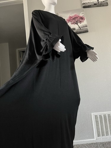 Batwing sleeve - batwing,