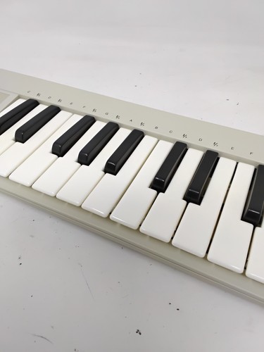 Commodore mid size midi - size,