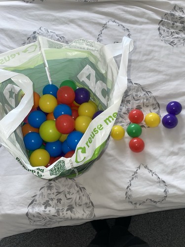 100 pack plastic - 100, play