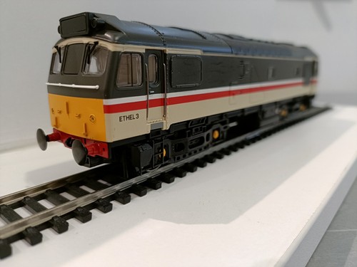 Bachmann class intercity - 25, (intercity