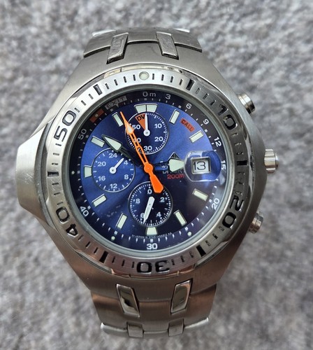 Citizen promaster driving - citizen,