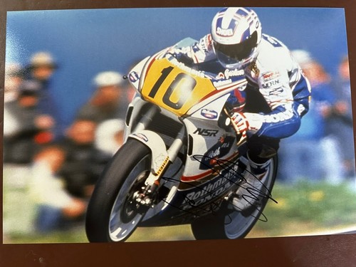 Wayne gardner hand signed - hand,