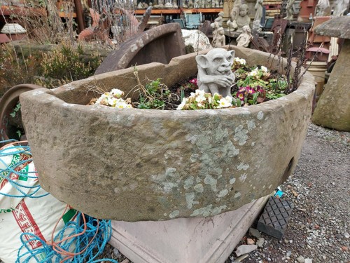 Very large shaped stone - d,