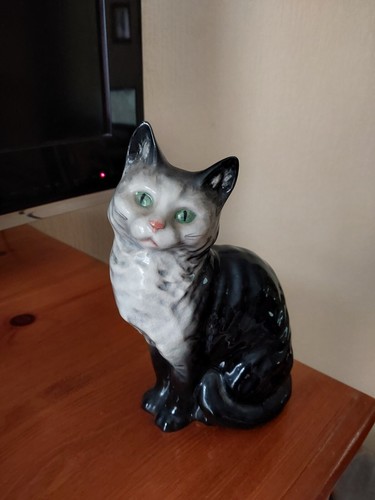 Beswick cat model 1030 - model,