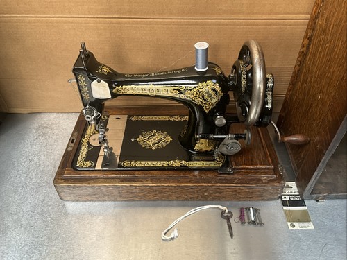 Vintage singer hand crank - vintage,