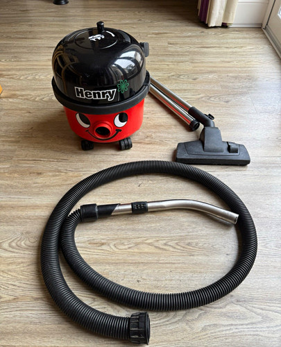 Numatic henry hoover - hvr, 200a