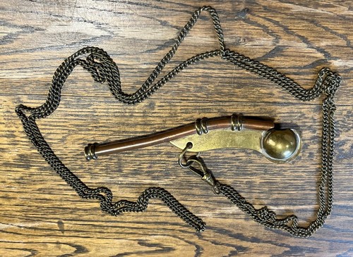 Vintage brass copper queen - &, "queen