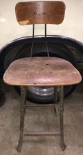 (1) Vintage Hallowell Adjustable Industrial Factory Stool 18-24” Real Wood back