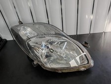 TOYOTA YARIS 2010 OSF DRIVER SIDE HEADLIGHT
