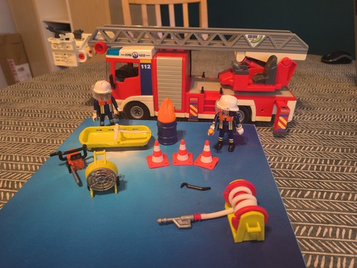 Playmobil 4820 fire engine - playmobil,