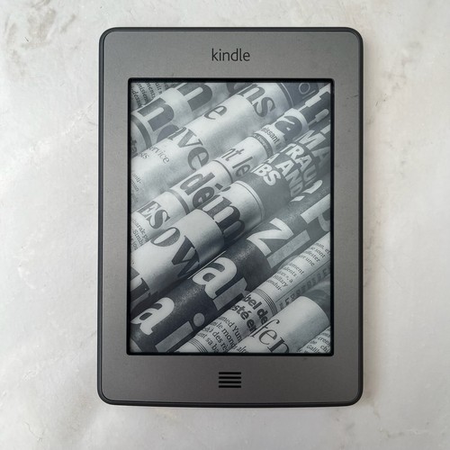 Amazon kindle touch 4th - amazon,