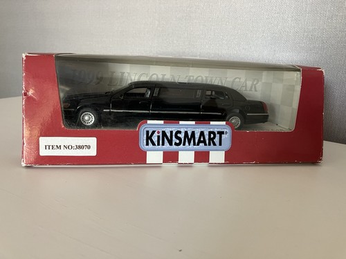 Kinsmart 1999 lincoln town - kinsmart,