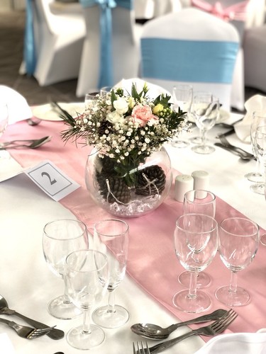 Pre owned wedding table - pre,
