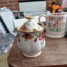 Royal Albert Old Country Roses