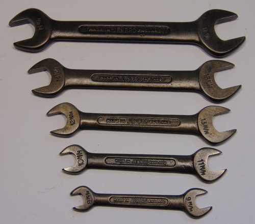 Vintage jenbro metric - vintage,