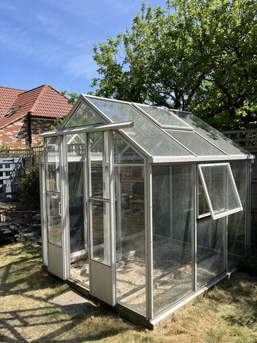 Rhs hartley botanic - rhs,