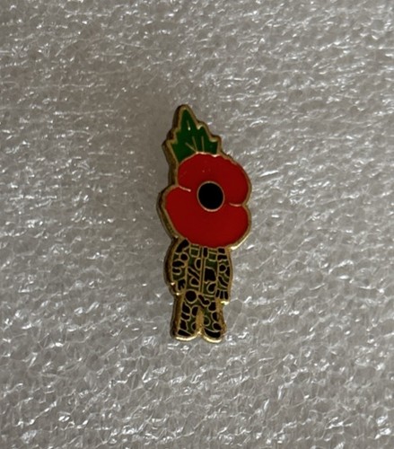 Rare poppy remembrance pin - *rare*,