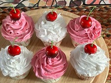 Faux Cup Cakes x 6, Theatre