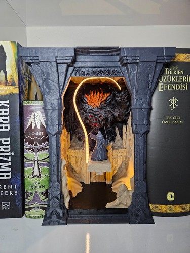 Lotr book nook - nook,, balrog