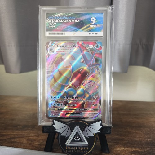 Pokemon gyarados vmax 029 203 - gyarados,