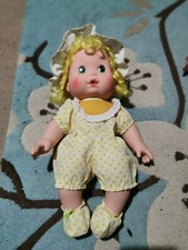 Vintage 1982  Strawberry Shortcake Lemon Doll Blows Kisses When Tummy Squeeze 