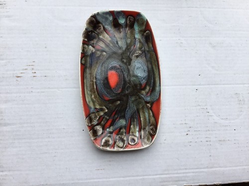 Poole pottery delphis pin - delphis,