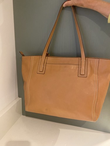 Fossil large tan shoulder tote - shoulder,