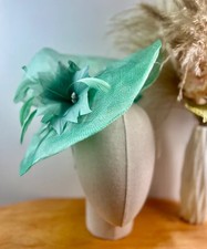 Women's Flower Feather Hair Hat Fascinator Headband Wedding Prom Diamante Races