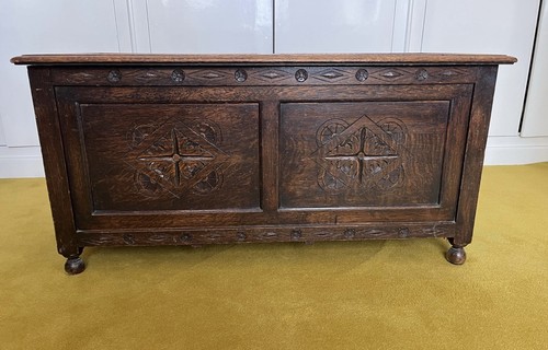 Beautiful antique carved oak - antique,