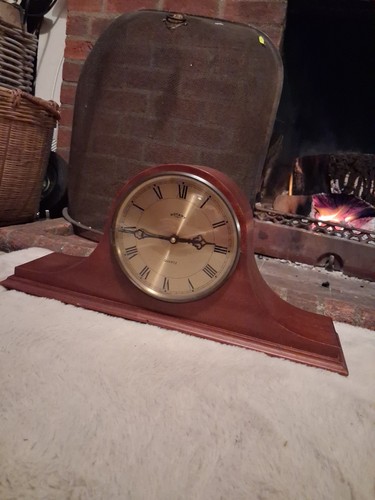 Mantle clock top hat - clock,,