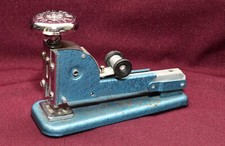 Vintage Stapler Vanguard Type