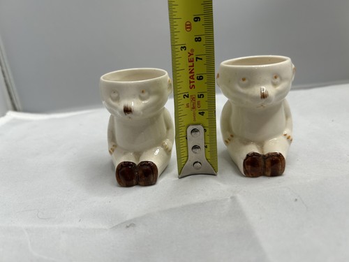 Pair keele street - street, pottery