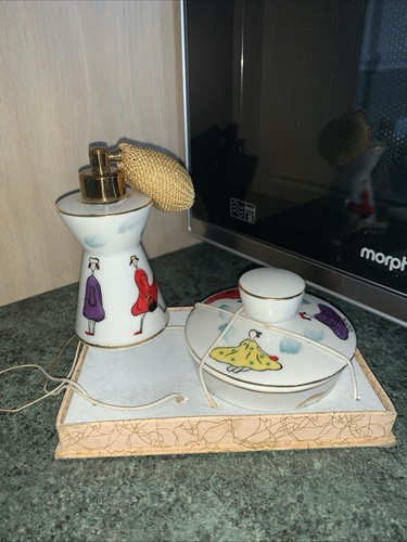 Pretty vintage porcelain - vintage,