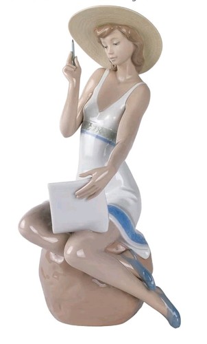 Large lladro nao - figurine,