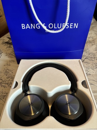 Bang olufsen beoplay - &,