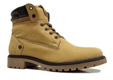 Wrangler Jeans Yellow Boots