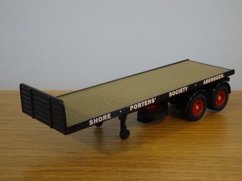 Corgi classics shore porters - shore,