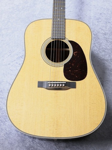 Martin modern deluxe 2023 - deluxe,