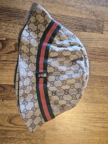 Authentic gucci bucket - authentic, (m)