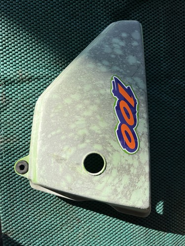 Kawasaki ke100 oil - tank, cover
