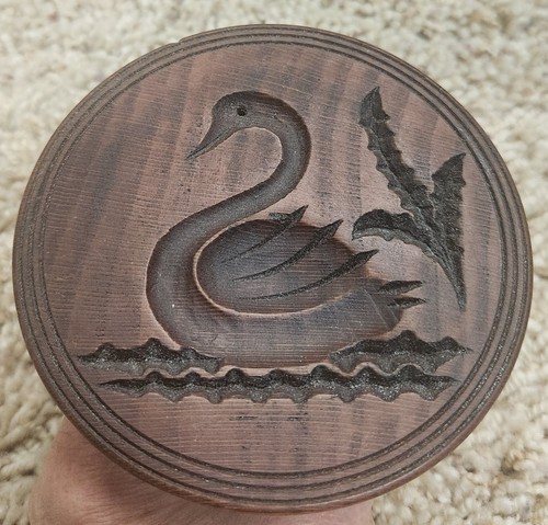 Antique swan the - swan, wood