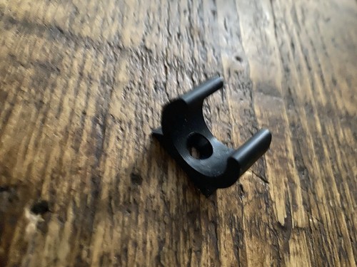 Tiller extension retainer clip - tiller,