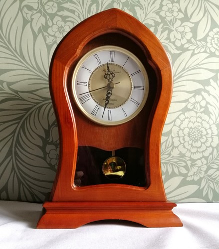 Traditional style quartz - traditional,