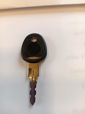 Fendt caravan door key F4251