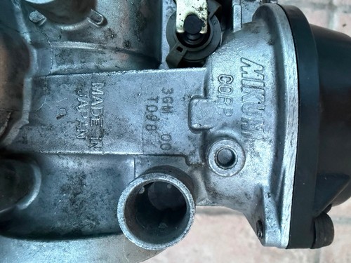 Yamaha fzr1000 exup carbys - yamaha,