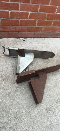 Wall support acrow prop - wall,