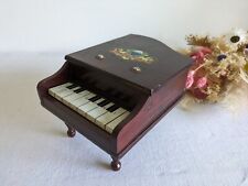 VINTAGE CHILDRENS TOY 'GRAND