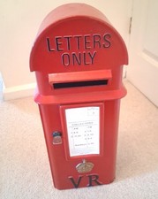 Reproduction Replica Metal Victorian 'VR' POST BOX *Excellent Condition*